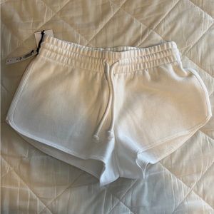 TNA Cozy sweatshorts